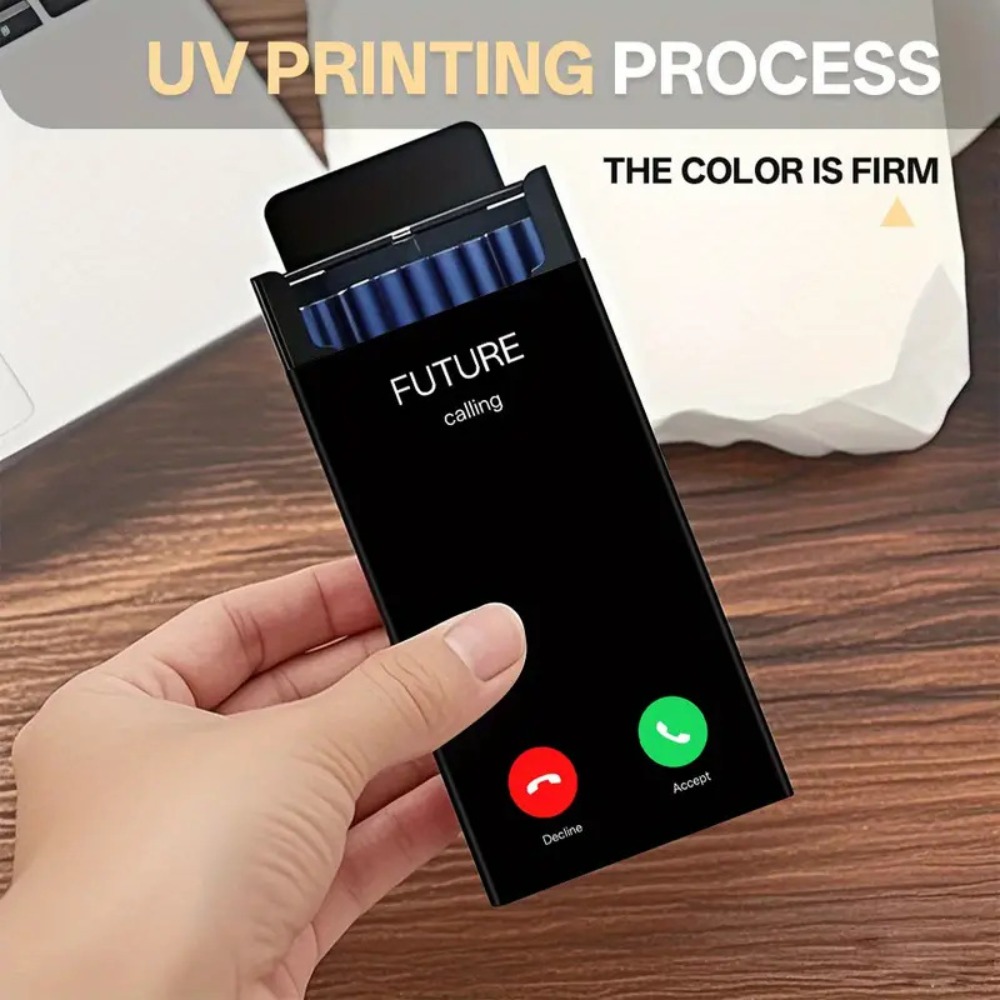 Phone Holder - スリムな金属製シガレットケース。スライド式の蓋で、20本のタバコを収納可能。クリエイティブなデザインで、スマートフォンのスタイリッシュなシガレットホルダーとしても使える。
